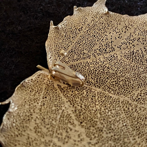 Gold leaf - Picture 3 of 6